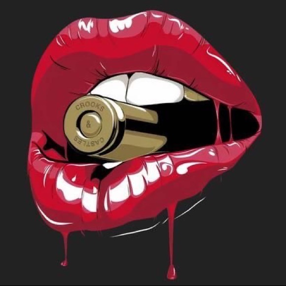 Meet your Posher, Christina - Picture 2 of 4